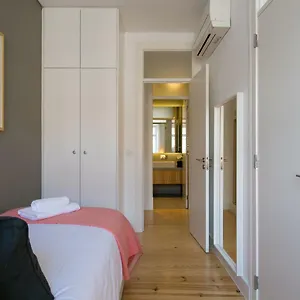 Altido Elegant Deluxe & Altido Luxurious 3-bedroom Apt With Terrace In Intendente Appartement