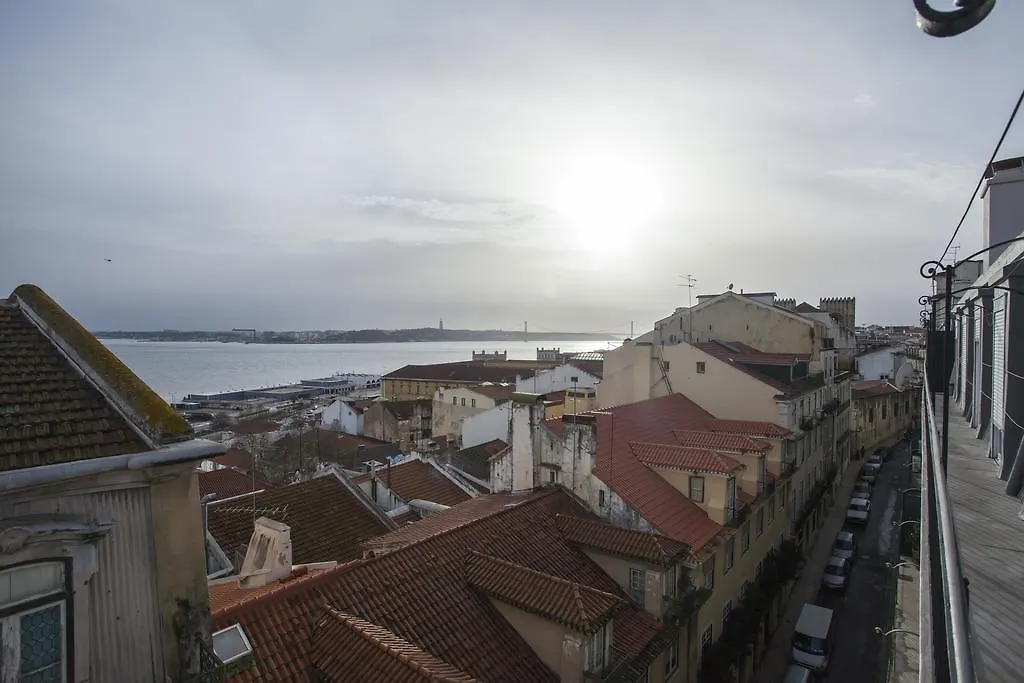Breathtaking River View In Alfama Lisboa Appartement